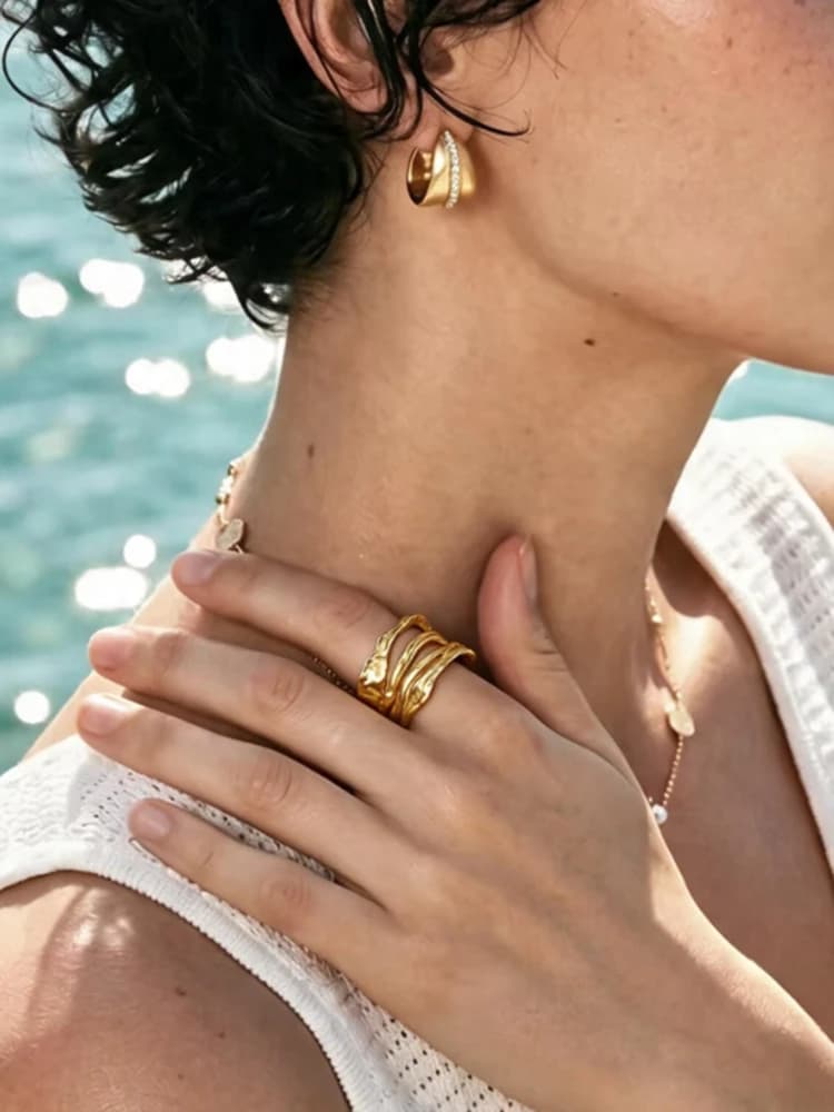 /products/molten-gold-open-wrap-ring